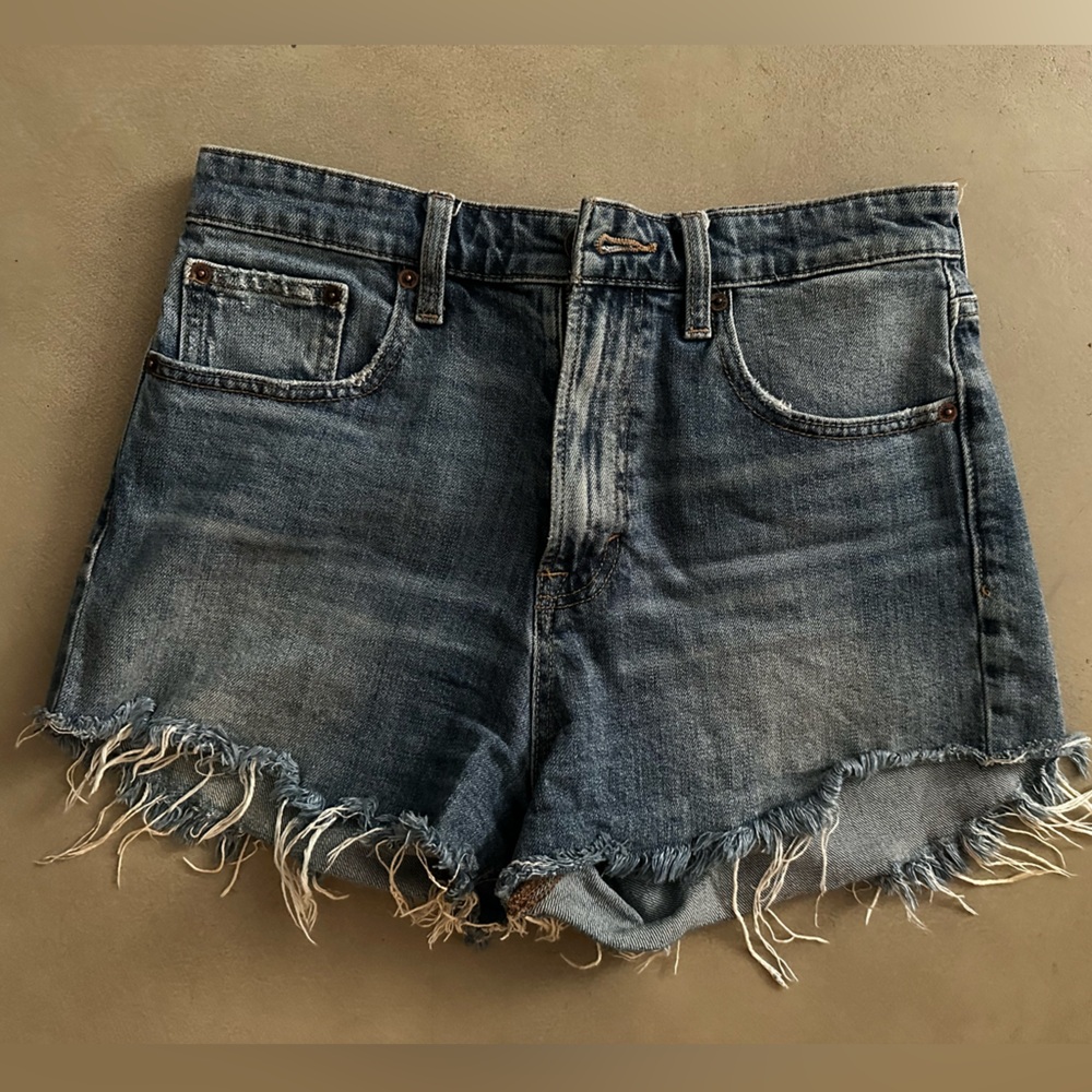 Lucky High Rise Jean Shorts - Picture 3 of 6